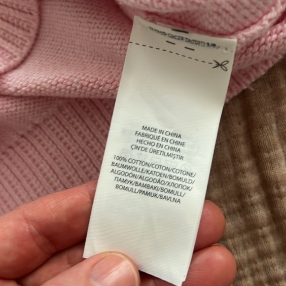 Sweater - Picture 6 of 6